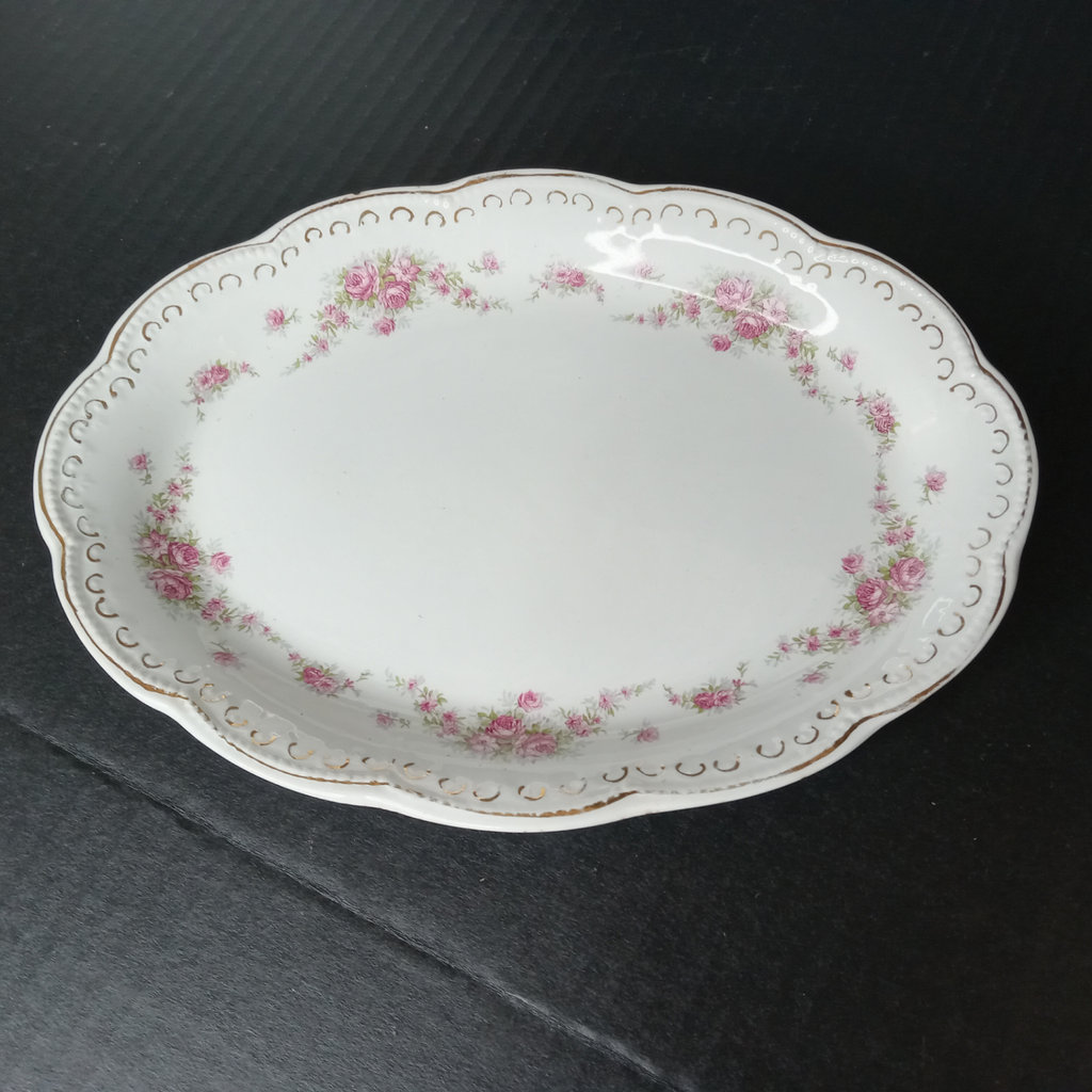 Antique Wedgwood Hostess Pieces - image 18 of 24