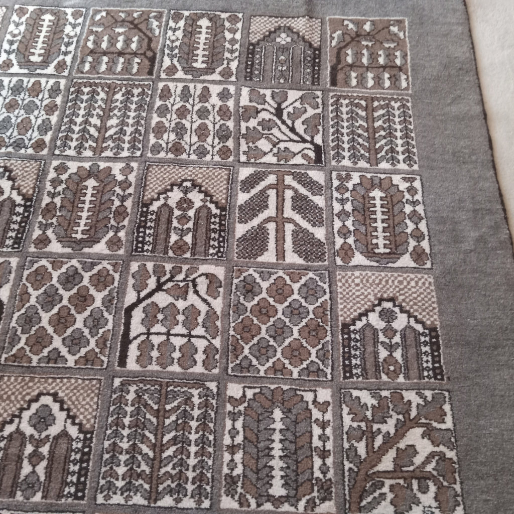 Bachtiari Area Rug / Gregorian - image 11 of 13