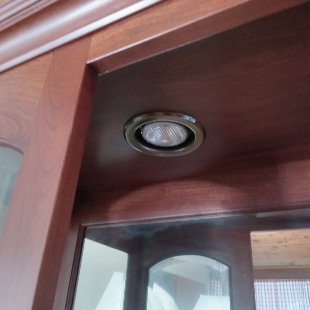 Lachance Double Wide Curio Cabinet No. 720 - image 7 of 8