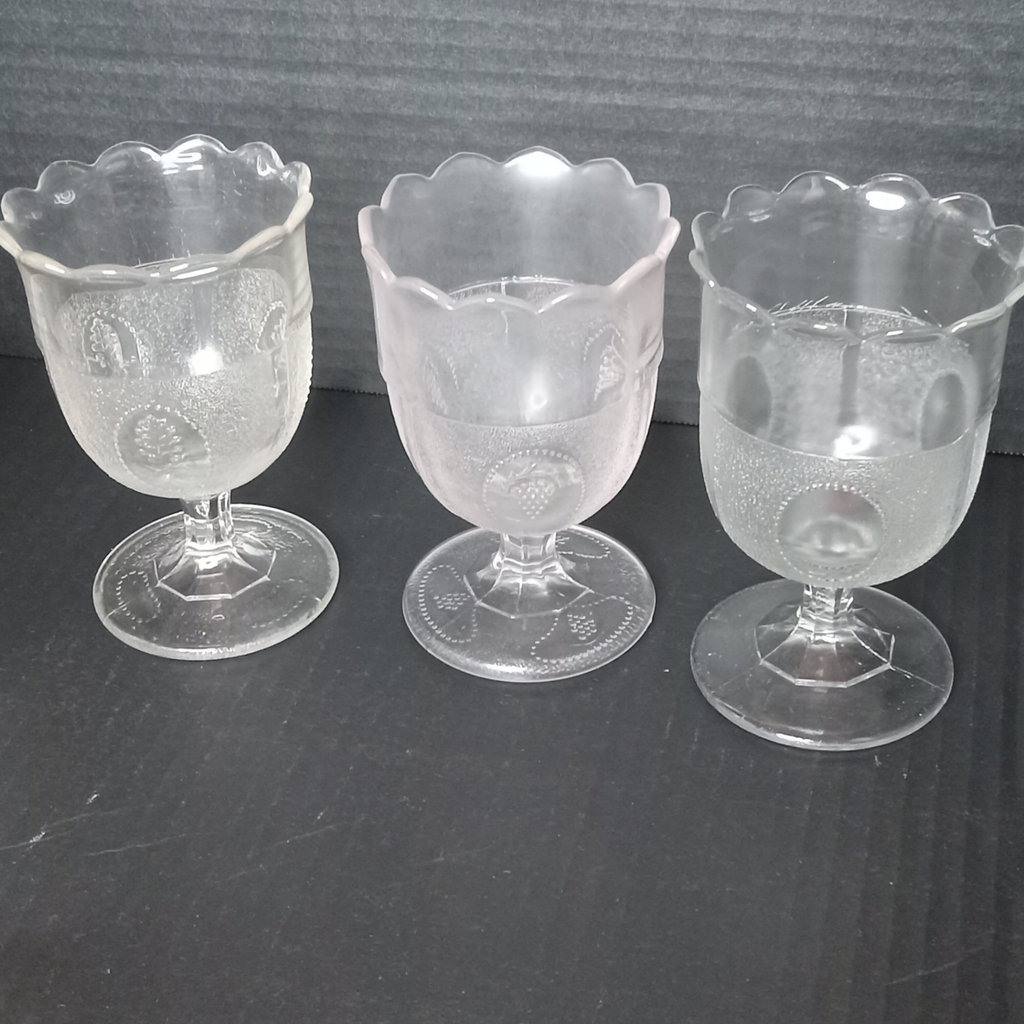 Antique EAPG: Florals & More - image 3 of 8