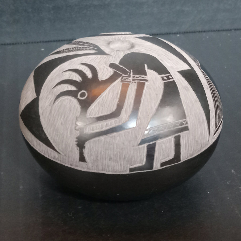 Santa Clara Pottery - image 7 of 10