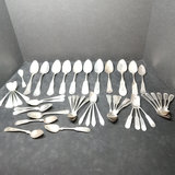 Antique Coin Silver Spoons - 597.7dwt - thumbnail 1 of 19
