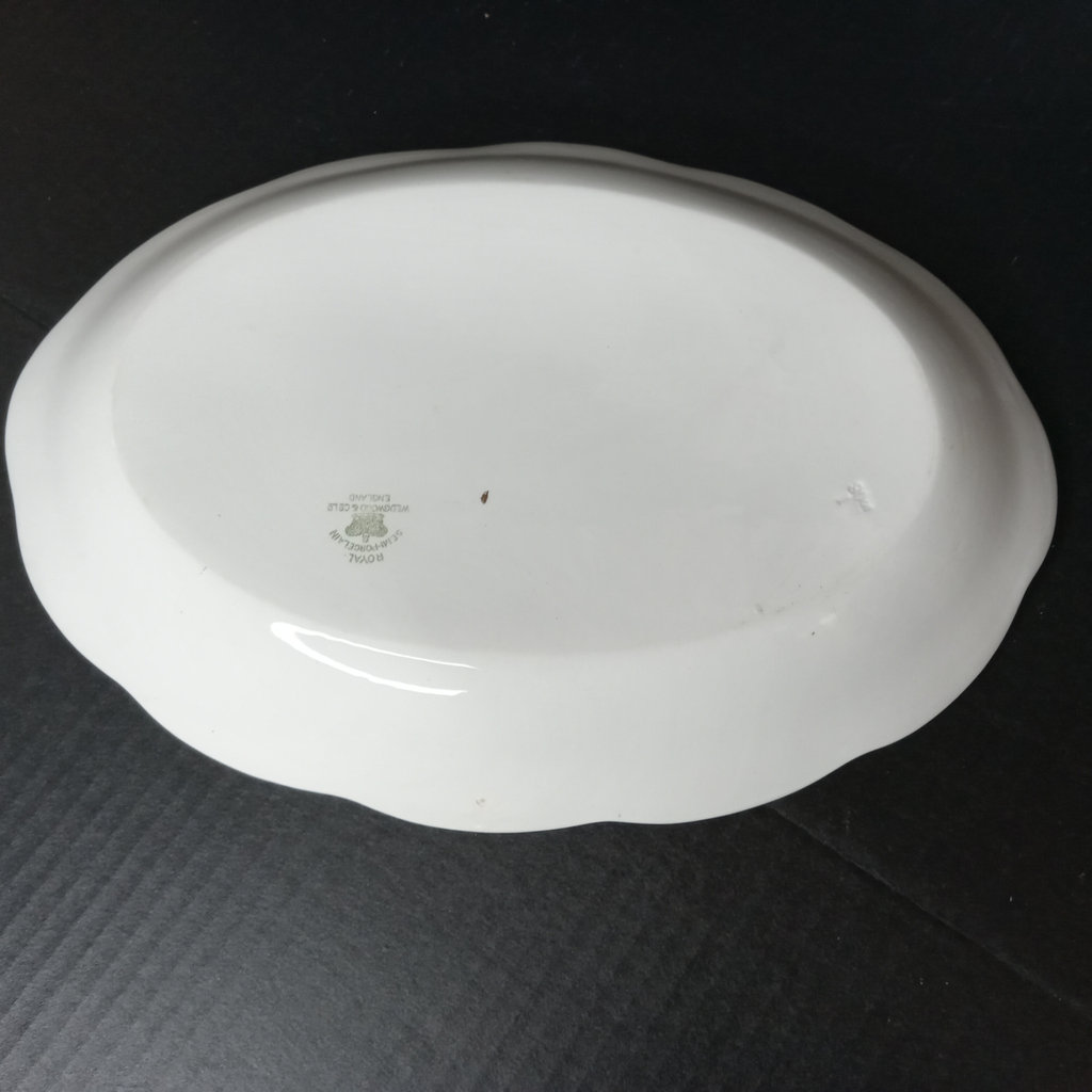Antique Wedgwood Hostess Pieces - image 23 of 24