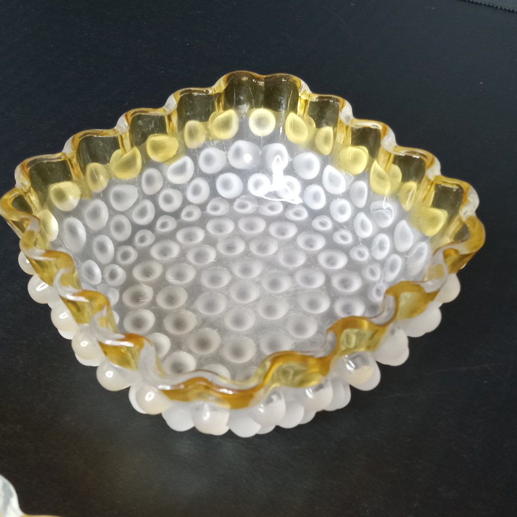 Antique EAPG: Hobbs Brockunier Berry Bowls - image 6 of 9