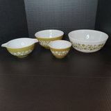 Vintage Pyrex - Spring Blossom - thumbnail 2 of 12