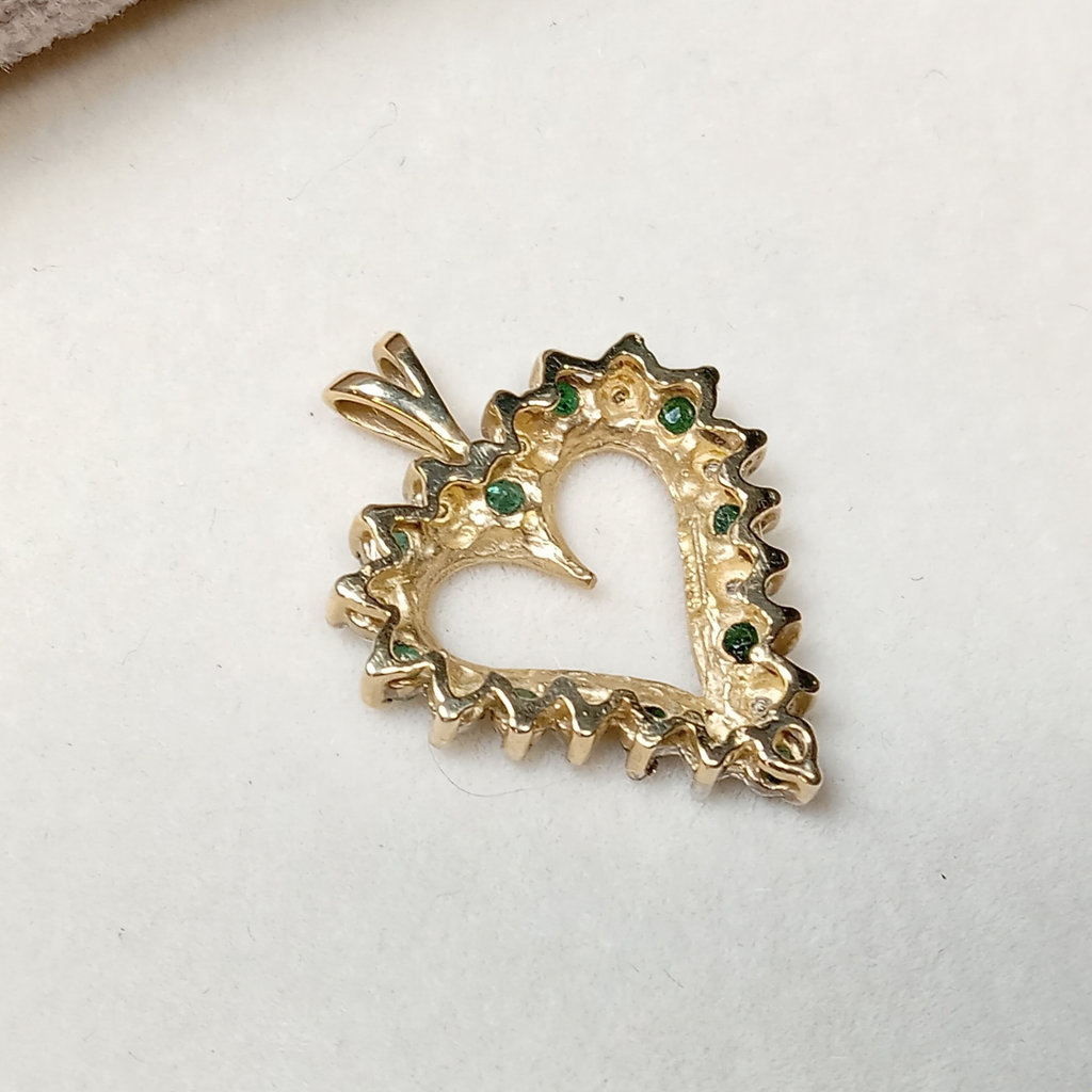 Gold & Emerald Jewelry - image 3 of 17