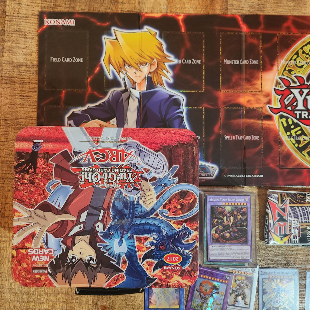Yu-Gi-Oh Lot from 1996 - image 5 of 5