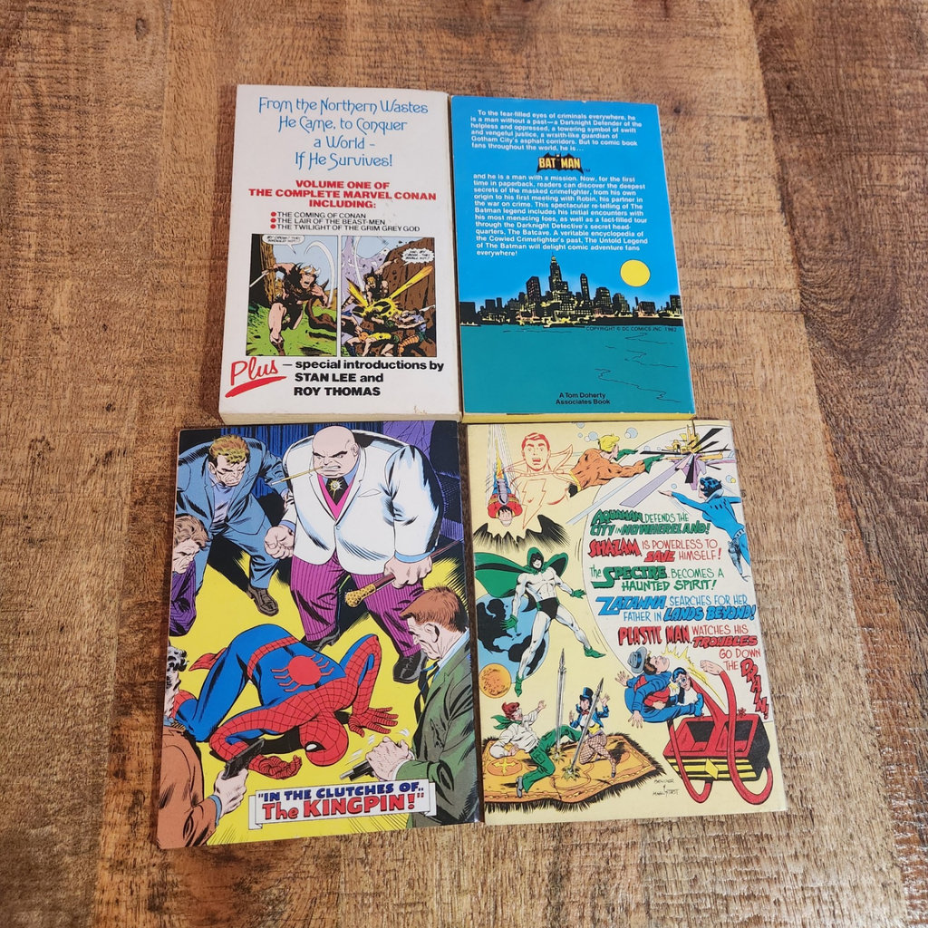 Superhero Pocket Books - image 2 of 2