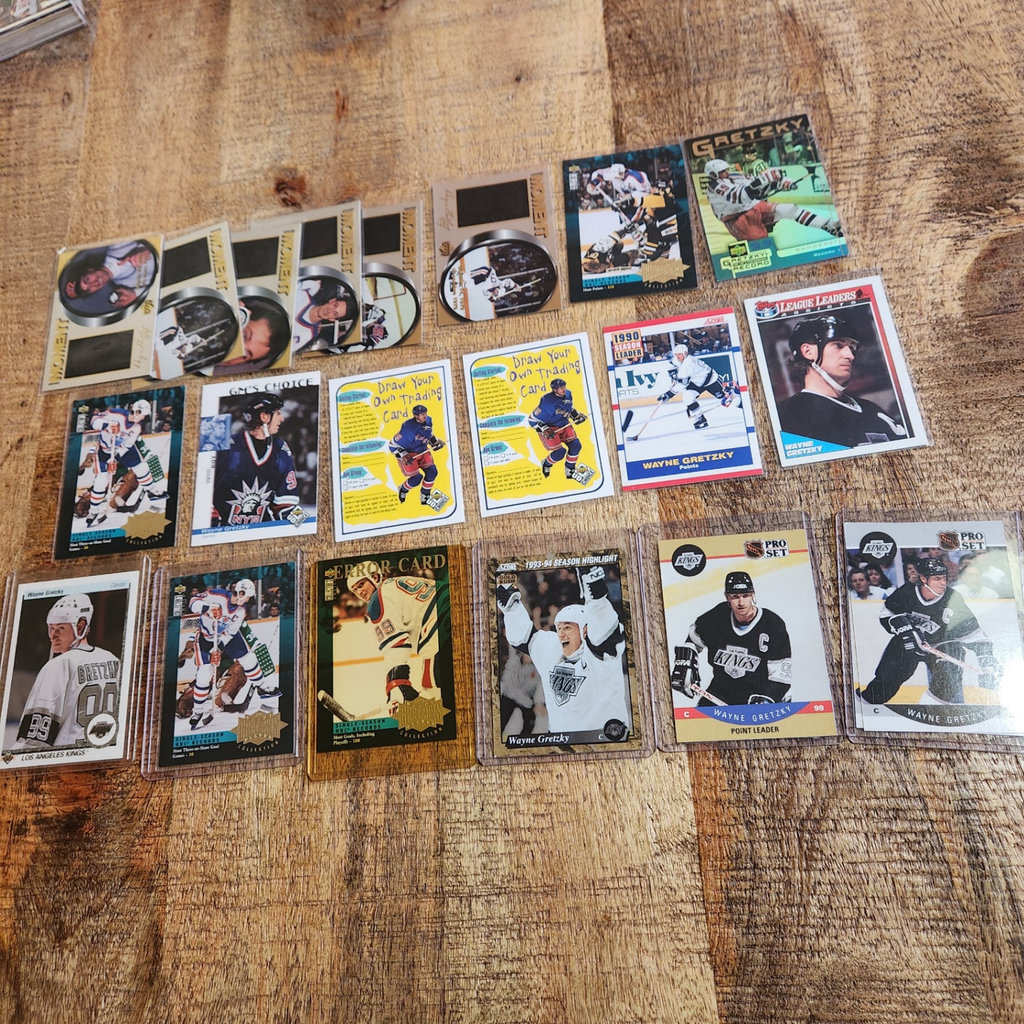 Assorted Wayne Gretzky Cards - image 1 of 6