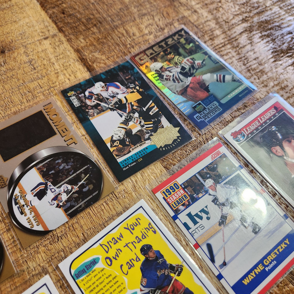 Assorted Wayne Gretzky Cards - image 6 of 6