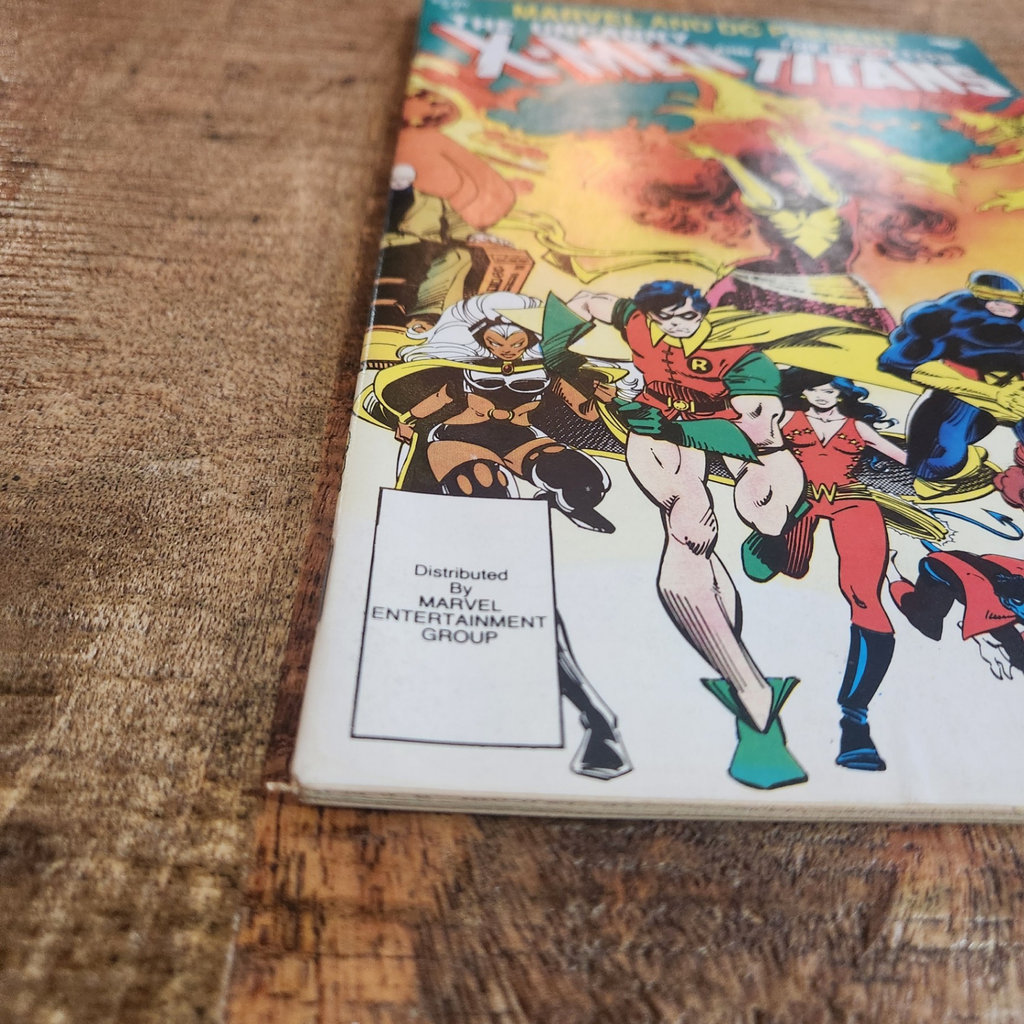 Marvel and DC Present #1 - image 2 of 3