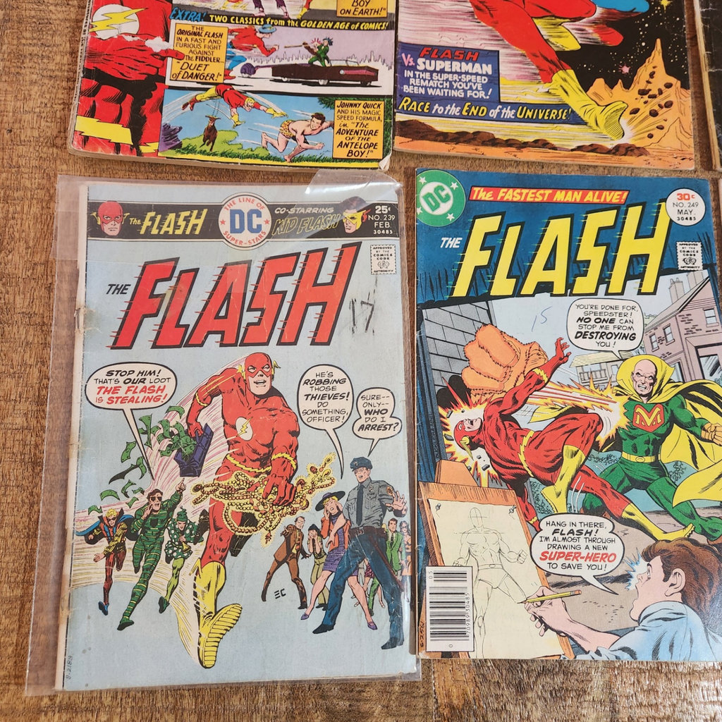 The Flash Silver and Bronze Age Lot - image 5 of 5