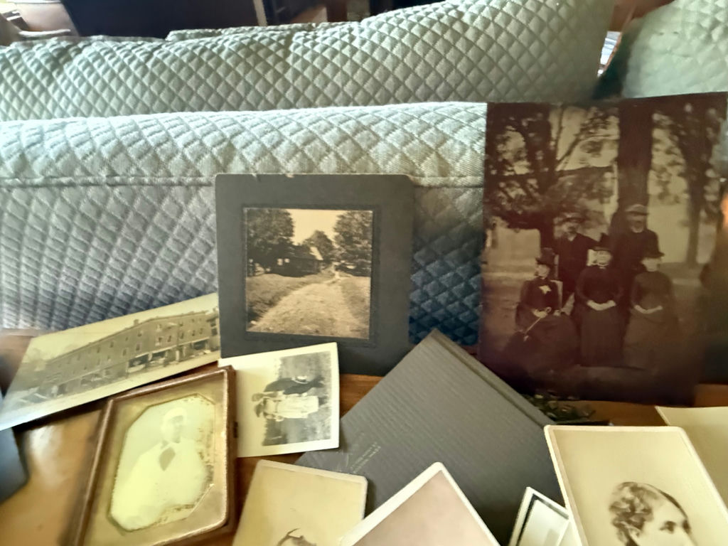 Huge Antique Lot of Photos, Tintypes, RPPC, Some Amazing Photos, Hundreds in this Lot! - image 6 of 13