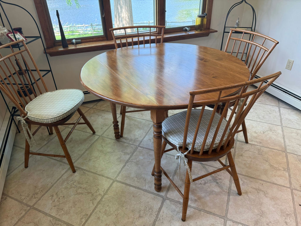 Country Table & Four Chairs - image 1 of 4