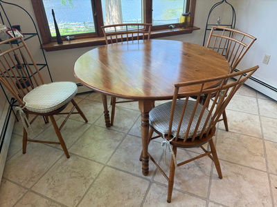 Country Table & Four Chairs - Image 1 of 4