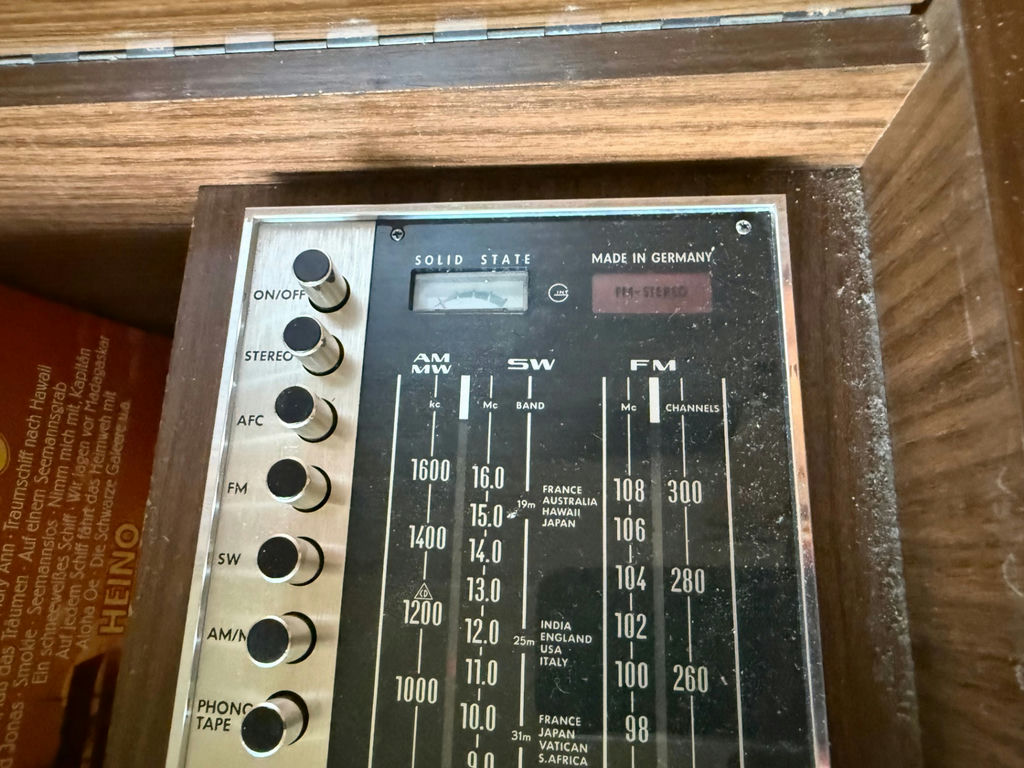 Vintage 1960's Grundig Stereo Console, Working Condition - image 4 of 4