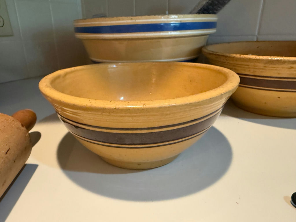 Country Primitive Stoneware - image 2 of 2
