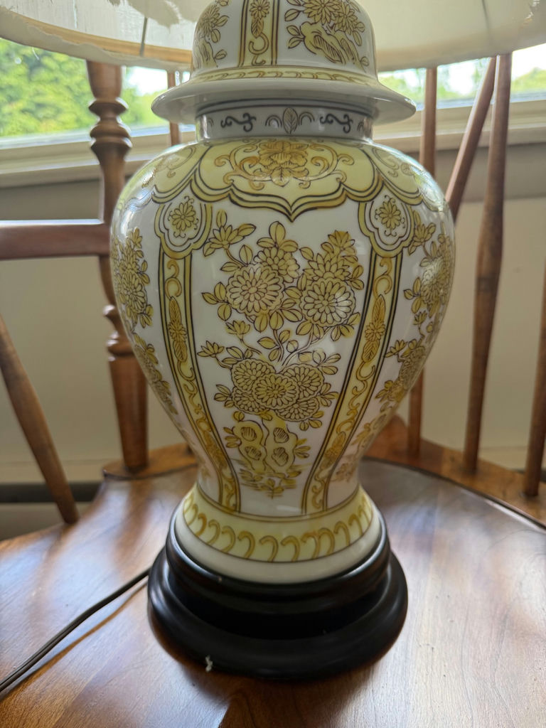 Antique Chinese Vase Lamp - image 2 of 2