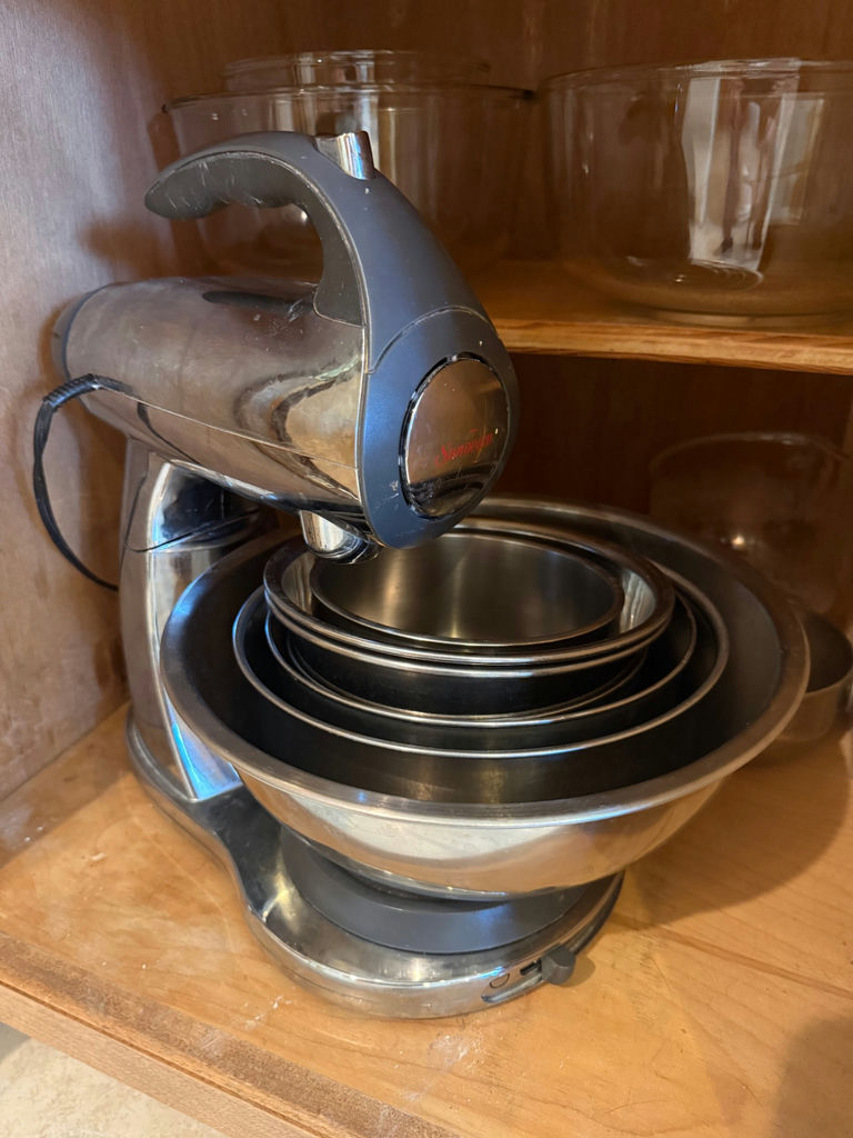 Vintage Sunbeam Mixer w/Original Bowls - image 2 of 2