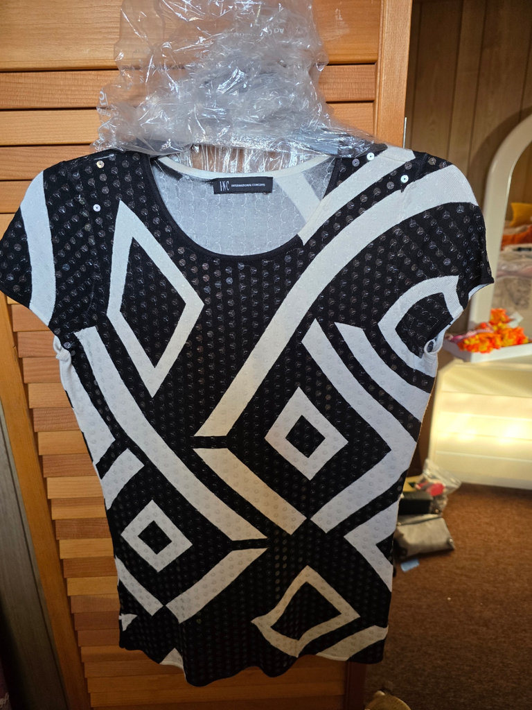 Collection of women's formal dresses and jackets - image 7 of 24