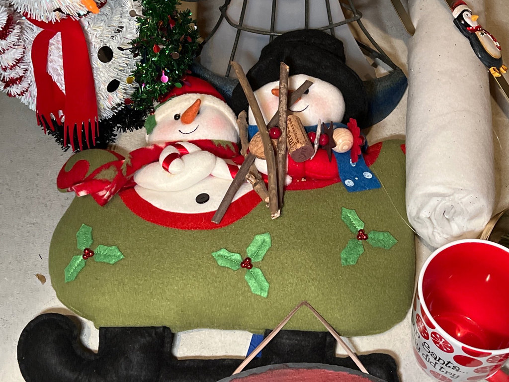 Assorted Christmas Decorations - image 5 of 8