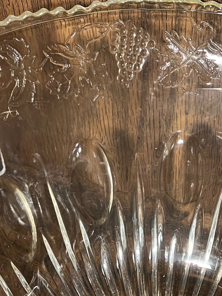 Vintage punch bowl with glasses - image 4 of 6
