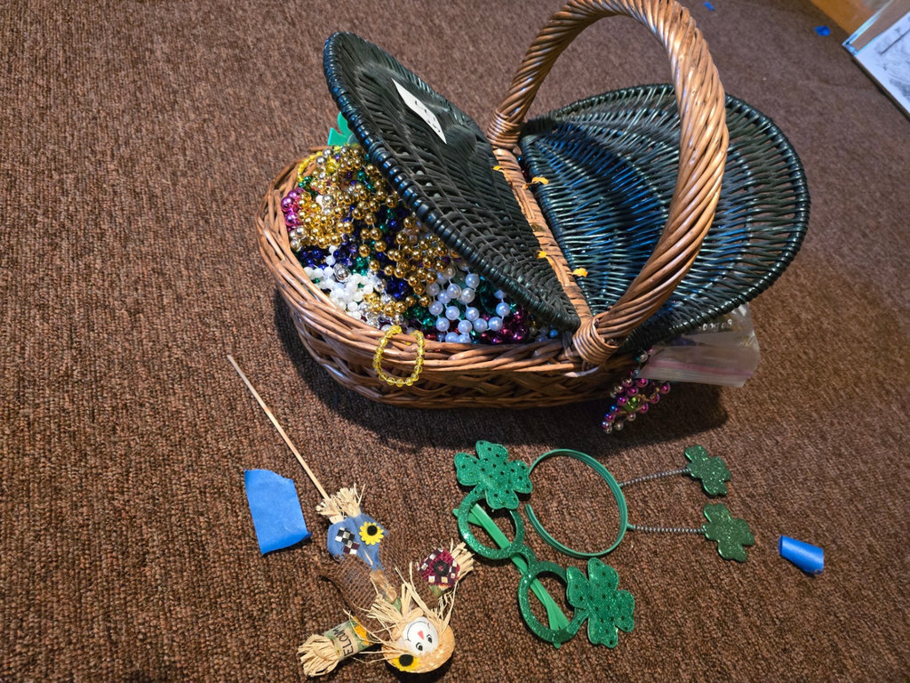 Basket with Beaded Necklaces and Shamrock Accessories - image 10 of 11