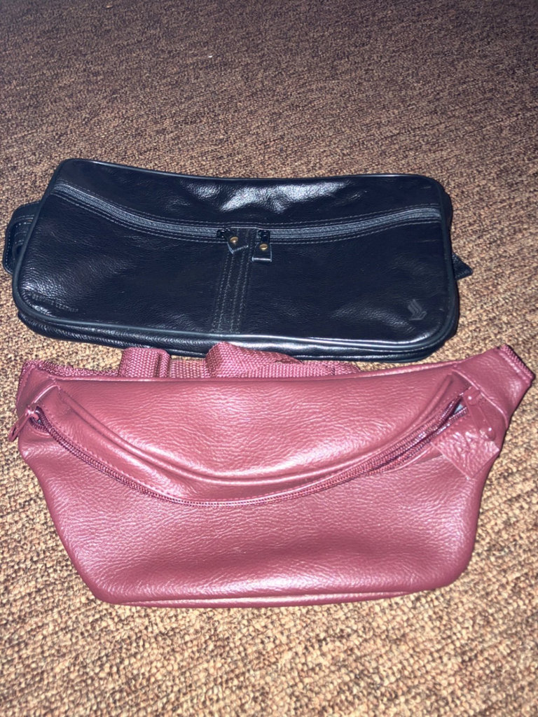 Assorted travel bags, pouches, and toiletry organizers - image 1 of 7
