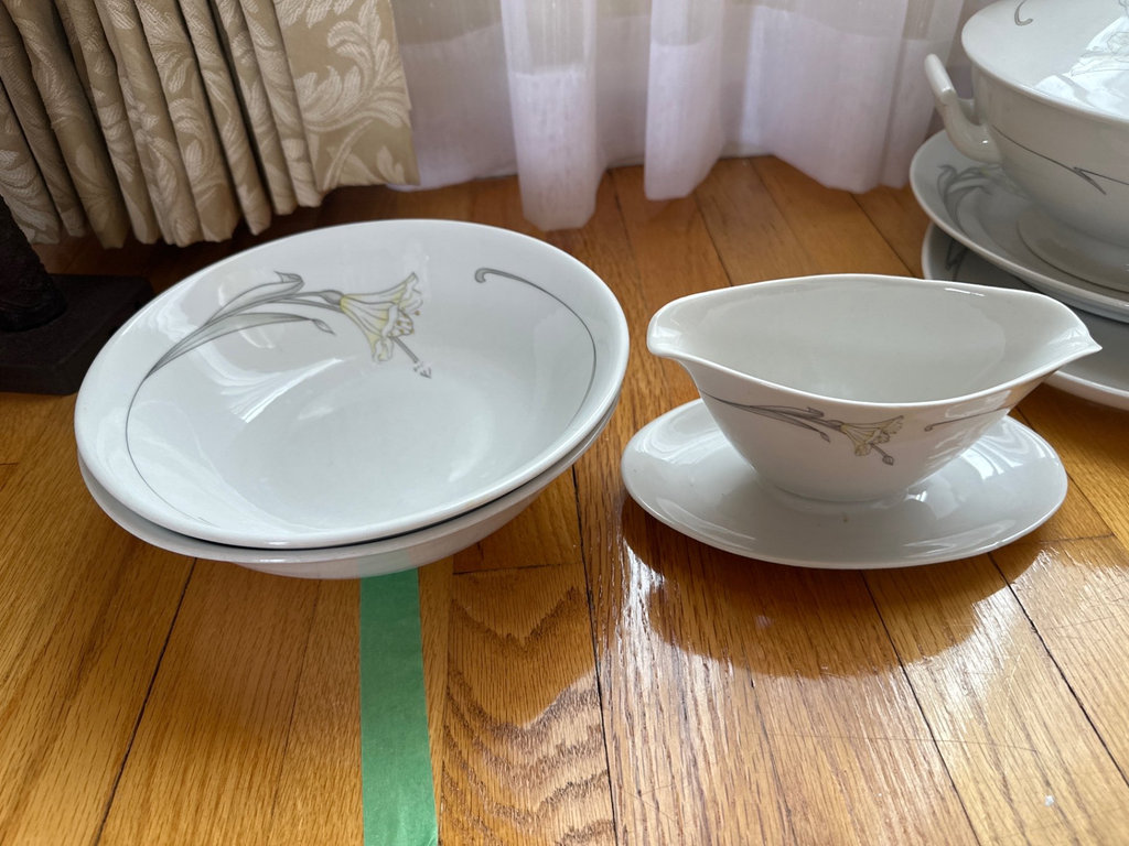 White porcelain Serveware  - image 9 of 10