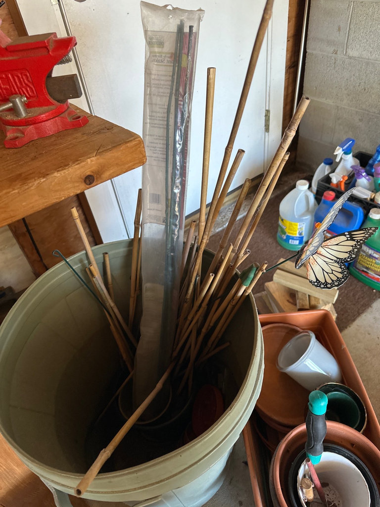 Garden Pots, Planters, and Tools - image 5 of 14