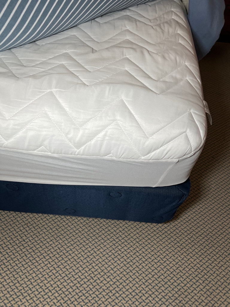 Bed with Karma mattress and bedding. - image 2 of 5