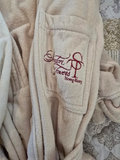 Assorted hotel bathrobes and slippers - thumbnail 4 of 15