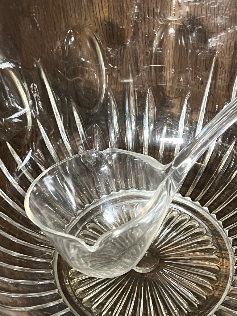 Vintage punch bowl with glasses - image 5 of 6