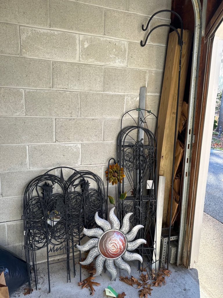 Set of wrought-iron garden trellises, More  - image 6 of 9