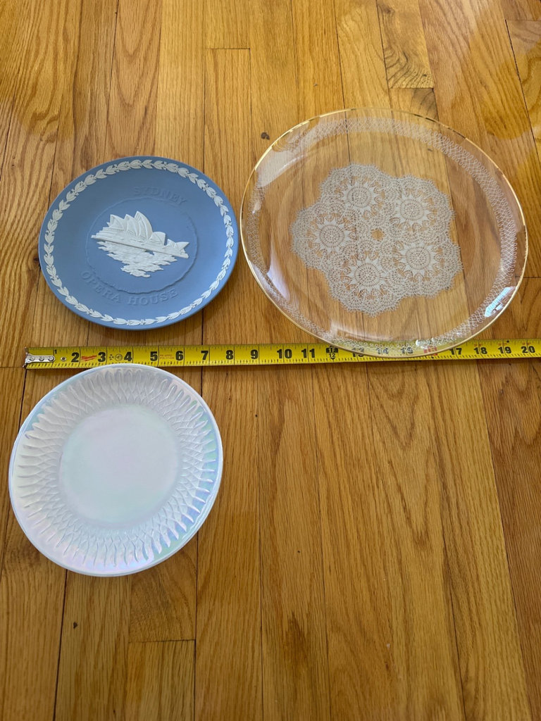 Wedgwood, decorative plates, More  - image 3 of 18