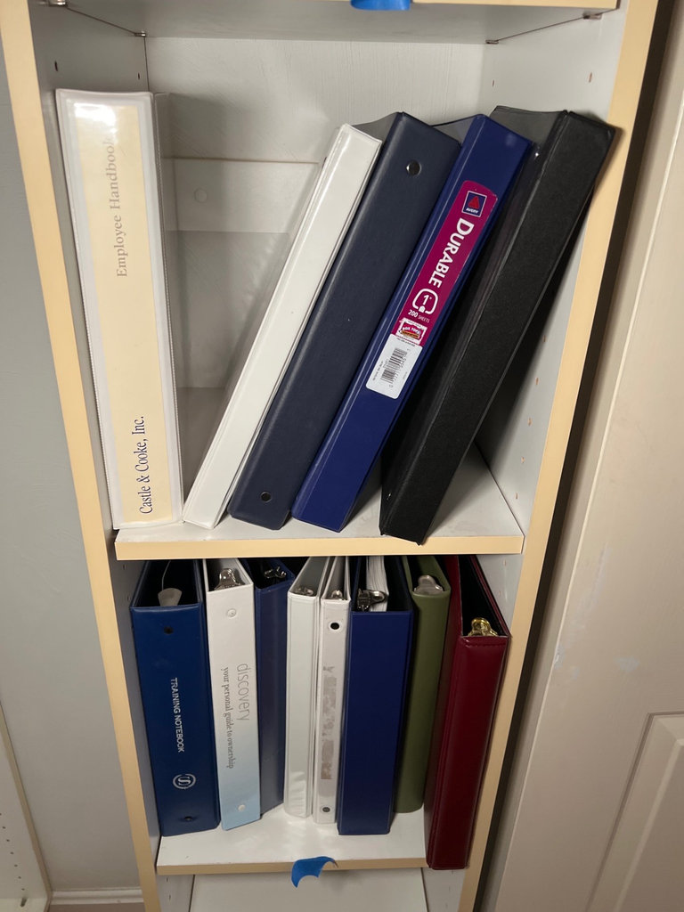 Assorted office binders and organizers - image 2 of 4