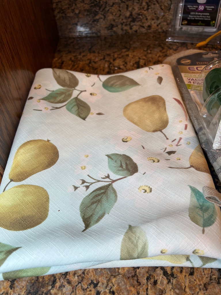 Sunflower decor with kitchen textiles and home goods - image 7 of 8