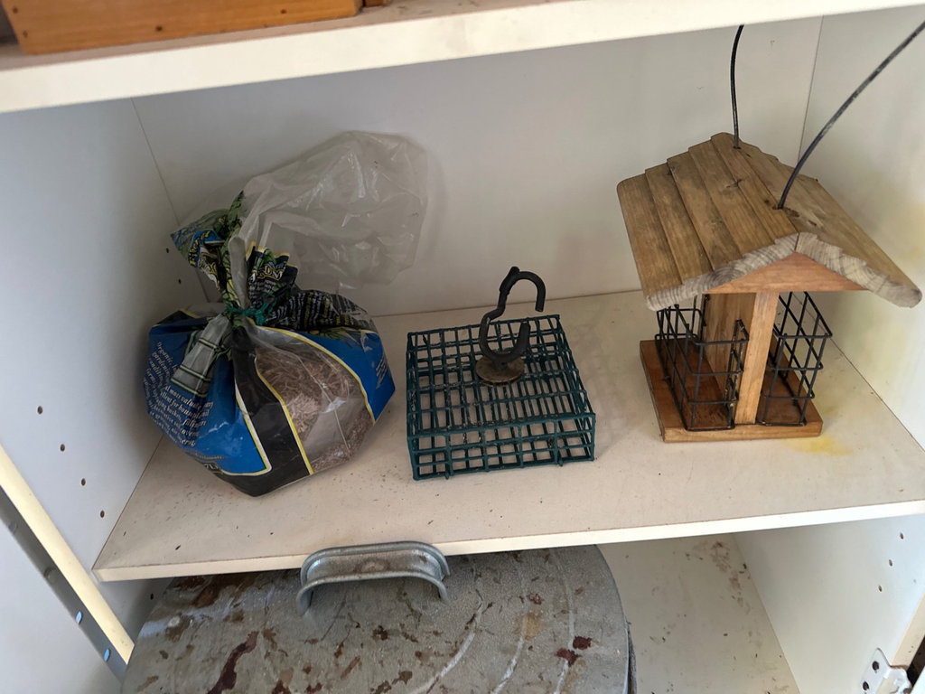 Bird feeders, more  - image 3 of 8