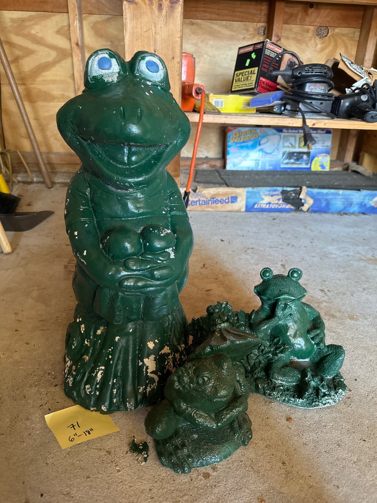Green frog garden statue set - image 1 of 12