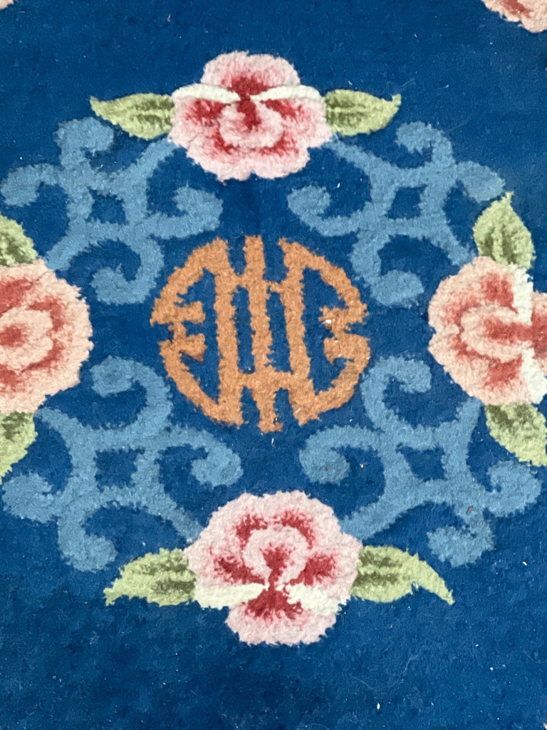 Blue floral rug with fringe and central motif - image 5 of 5