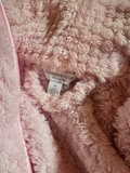 Assorted hotel bathrobes and slippers - thumbnail 7 of 15