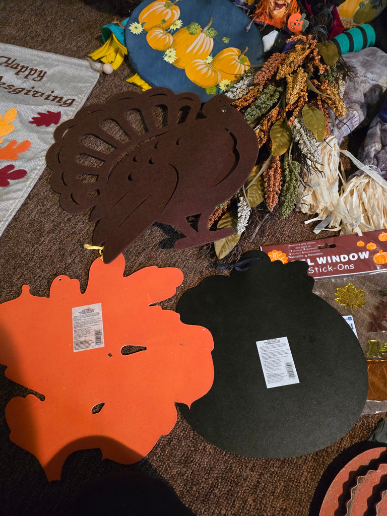 Autumn Halloween Decor Collection - image 6 of 19