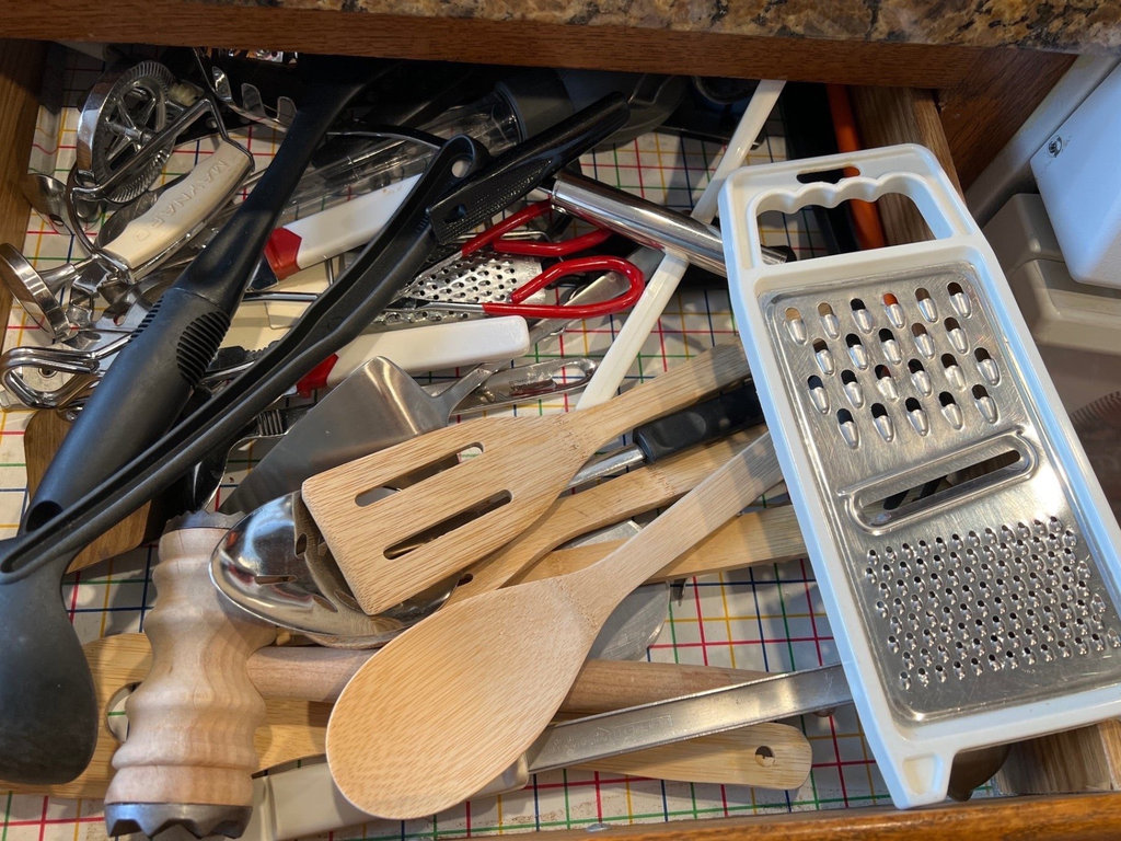 Assorted Kitchen Utensils and Gadgets - image 1 of 6