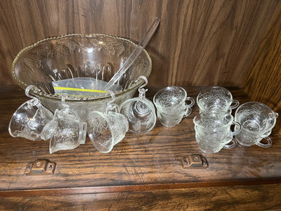 Vintage punch bowl with glasses - Image 1 of 6