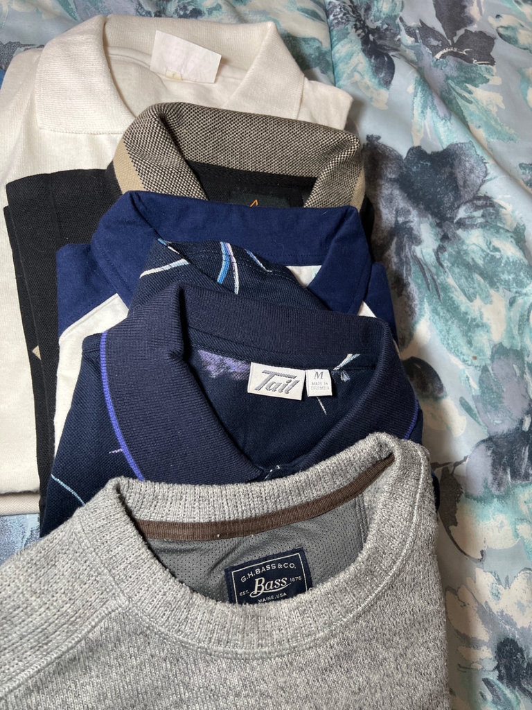 Assorted sweaters and knitwear with pants - image 5 of 8
