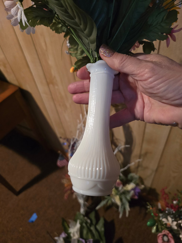 Assorted artificial floral arrangements with decorative vases - image 9 of 10