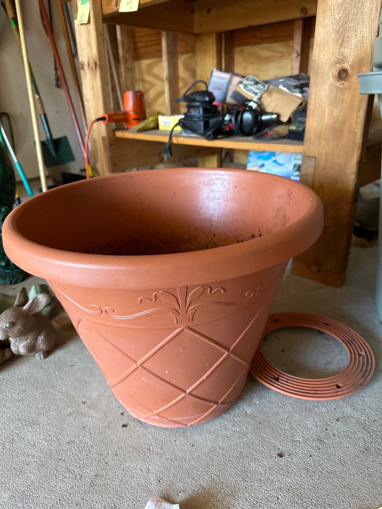 Garden Pots, Planters, and Tools - image 7 of 14