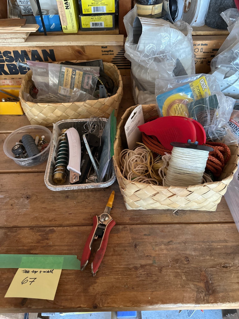 Garage/workshop tools  - image 7 of 8