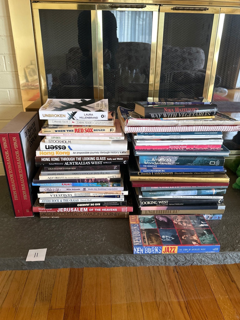 Travel books, atlases, and magazines - image 1 of 8