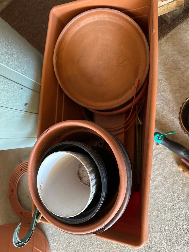 Garden Pots, Planters, and Tools - image 12 of 14